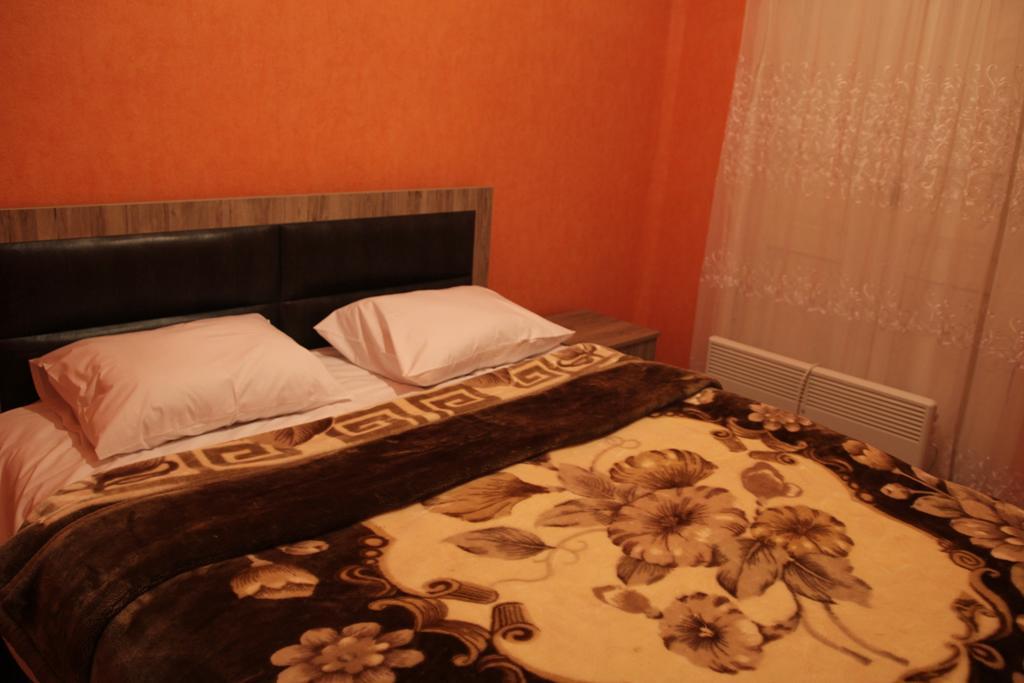 Guest House Chuta In Lagami Mestia Eksteriør bilde